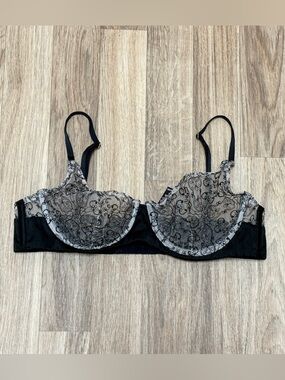 Victorias Secret Very Sexy Unlined Demi Bra